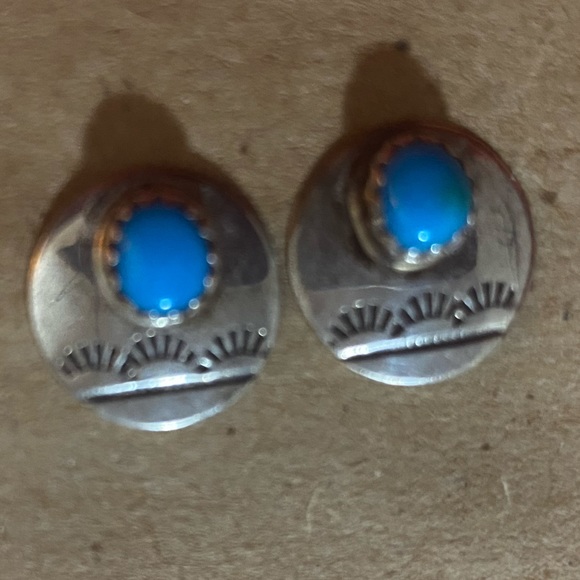 Sterling Turquise Antique Earrings - Picture 3 of 7